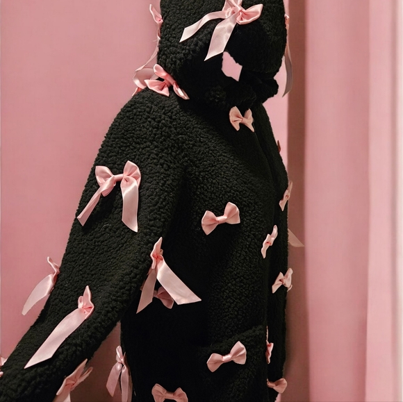 Pinky Promise Hooded Sherpa Jacket - Black SUGAR THRILLZ - Picture 8 of 11